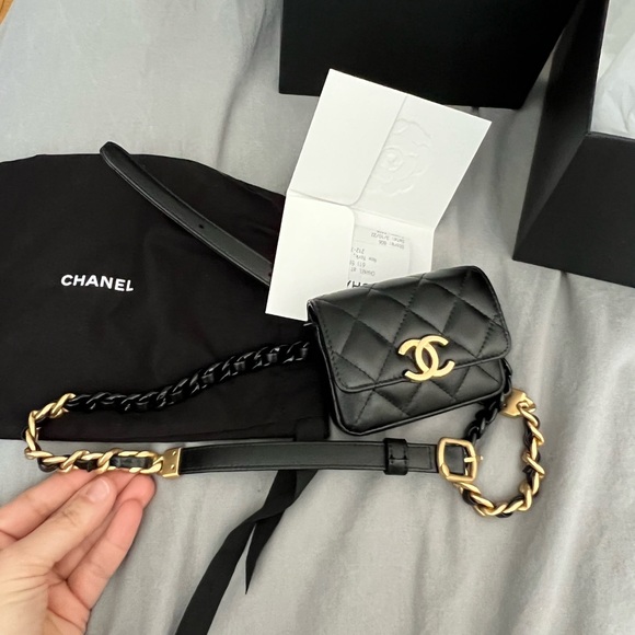 Chanel - Picture 2 of 5